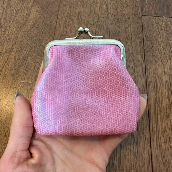 Pink coin purse - Picture 3 of 3